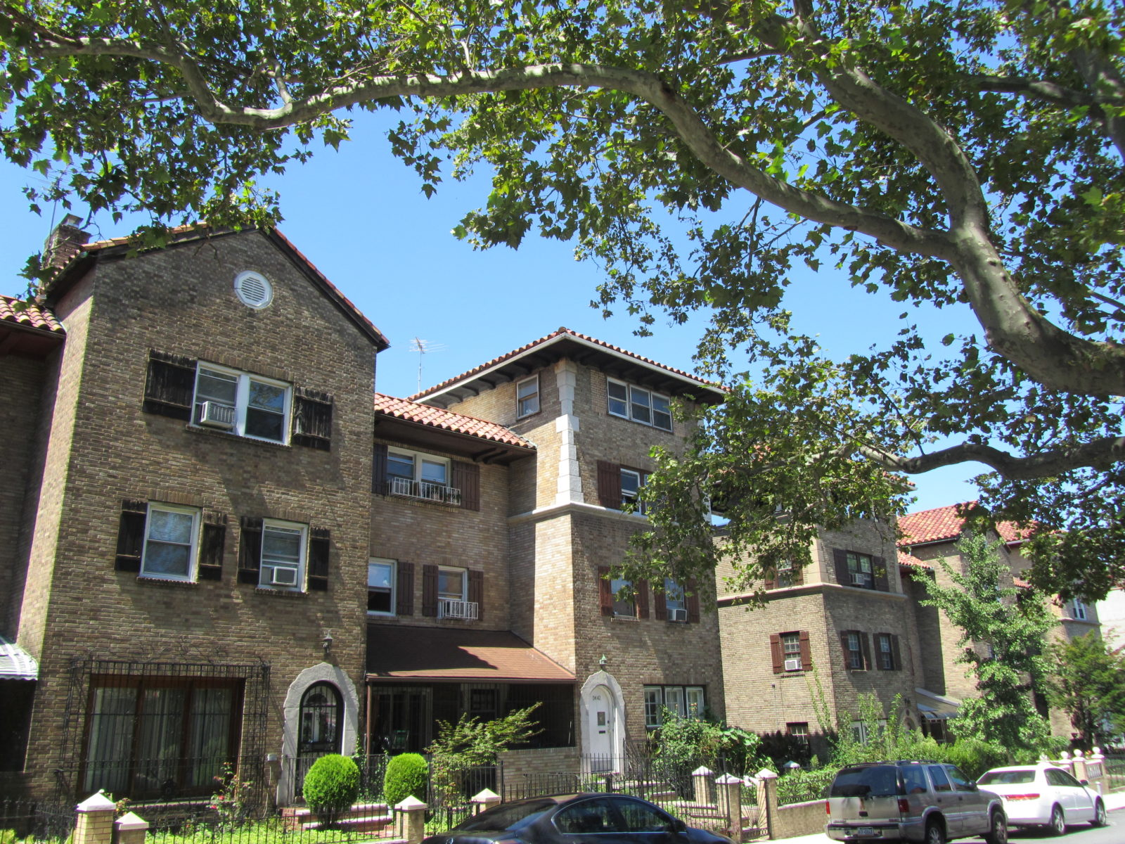 SPANISH TOWER HOMES Historic Districts Council's Six to